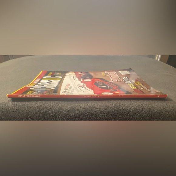 😸Free with bundle😸 Motor Trend Classic magazine.July/August 2006 issue. - Picture 3 of 4